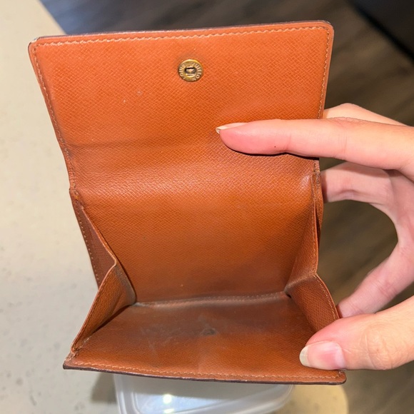 *SOLD* Louis Vuitton Elise Trifold Wallet - Picture 8 of 8